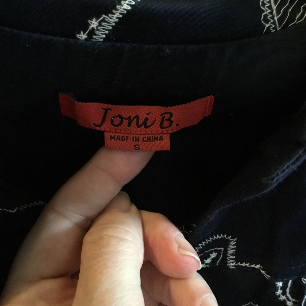 Embroidered Button Down - Picture 6 of 8